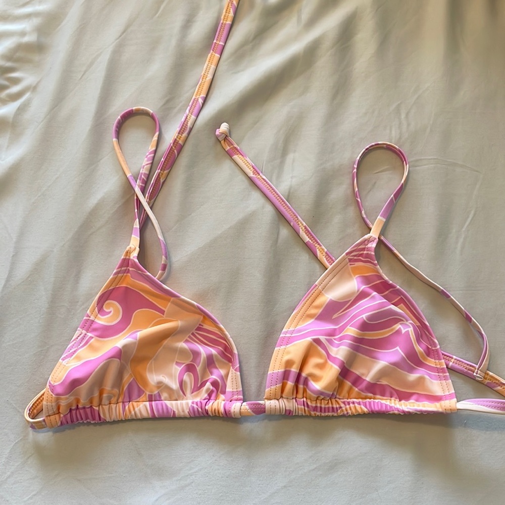 Kulani Kinis Sorbet Sunrise Bralette top L